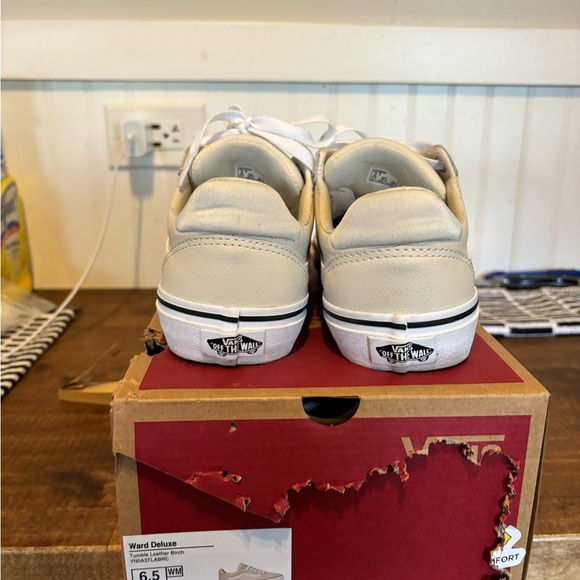 Women’s Van Ward 6.5 - Picture 4 of 5